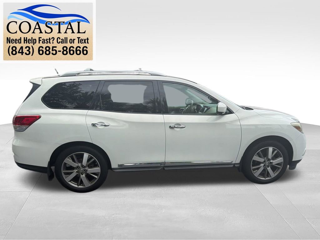 Used 2013 Nissan Pathfinder Platinum w/ Platinum Premium Pkg AWD/4WD image 6