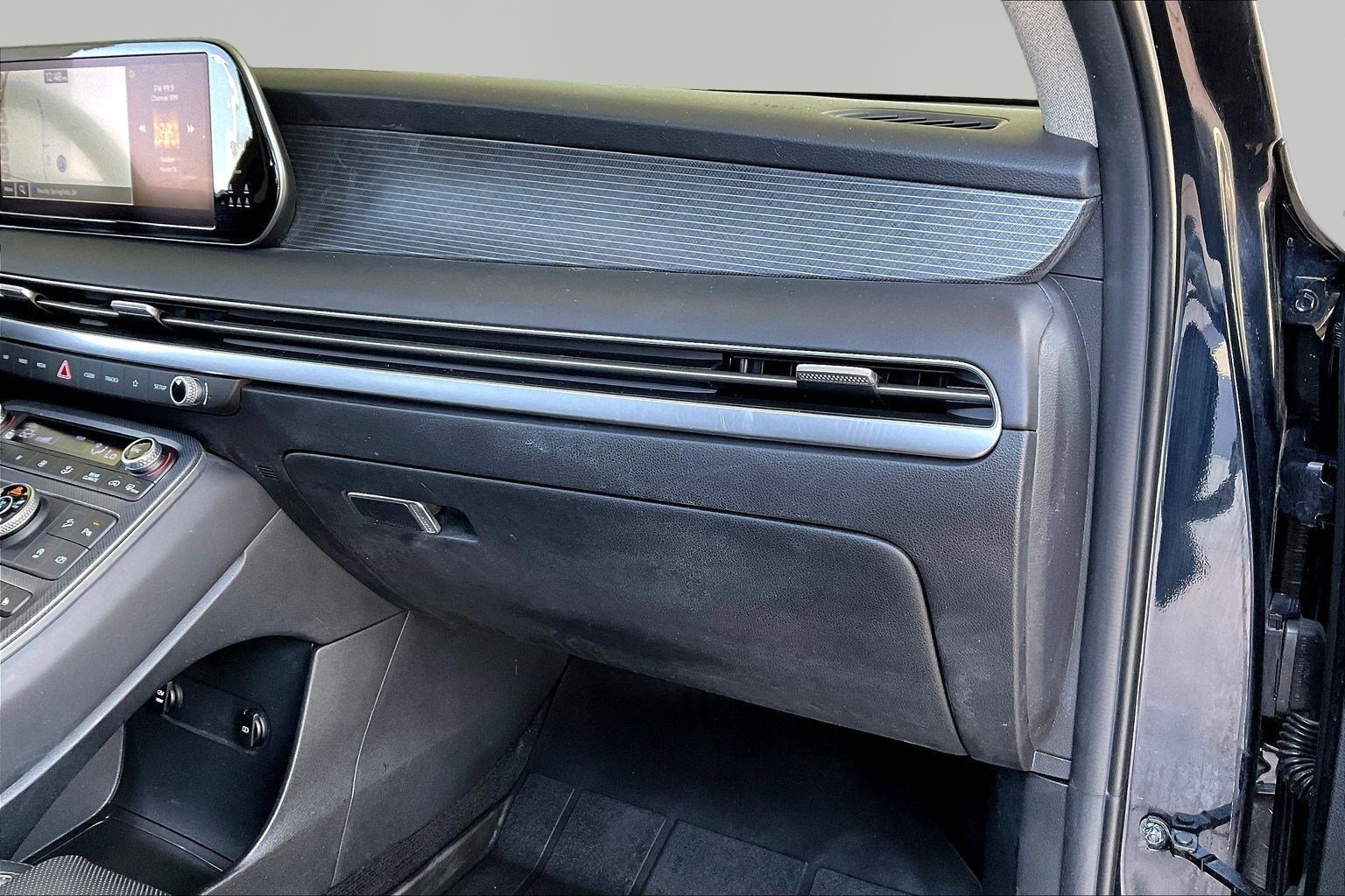 Used 2023 Hyundai Palisade Limited AWD/4WD image 27