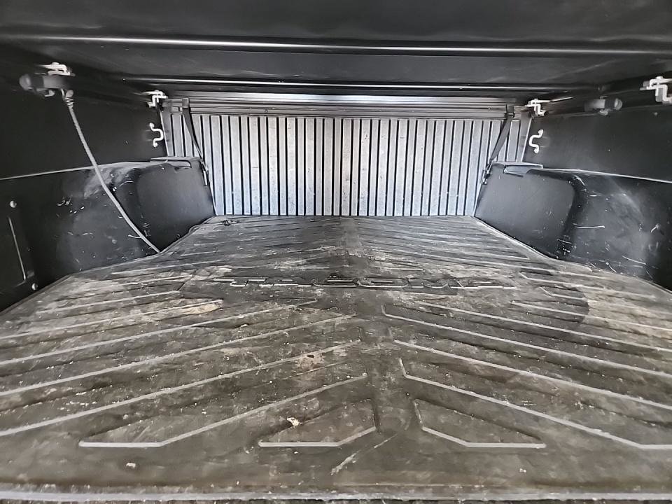 Used 2015 Toyota Tacoma PreRunner image 18