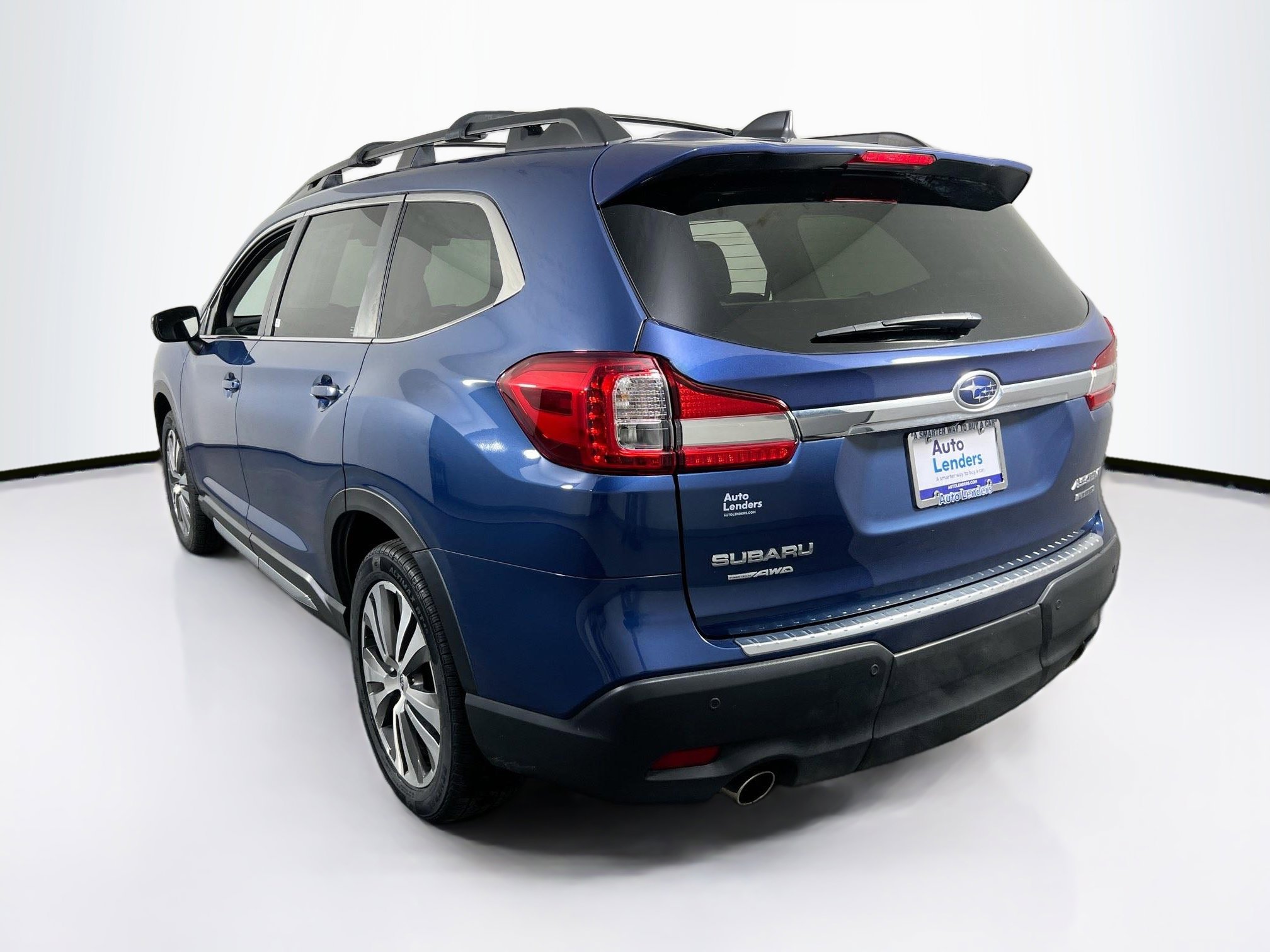 Used 2022 Subaru Ascent Limited w/ Technology Package image 7