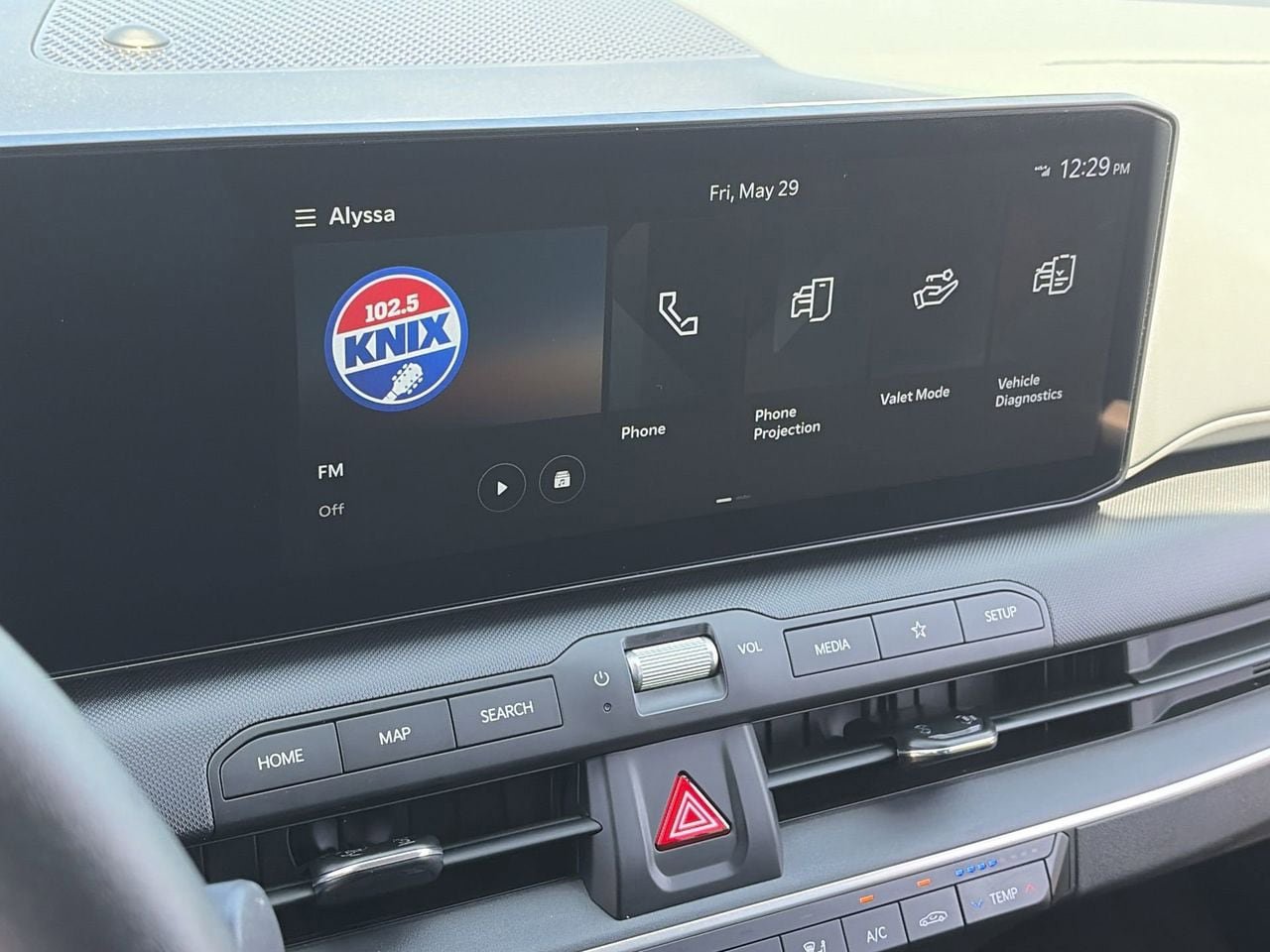 Certified 2025 Kia K4 FWD image 24