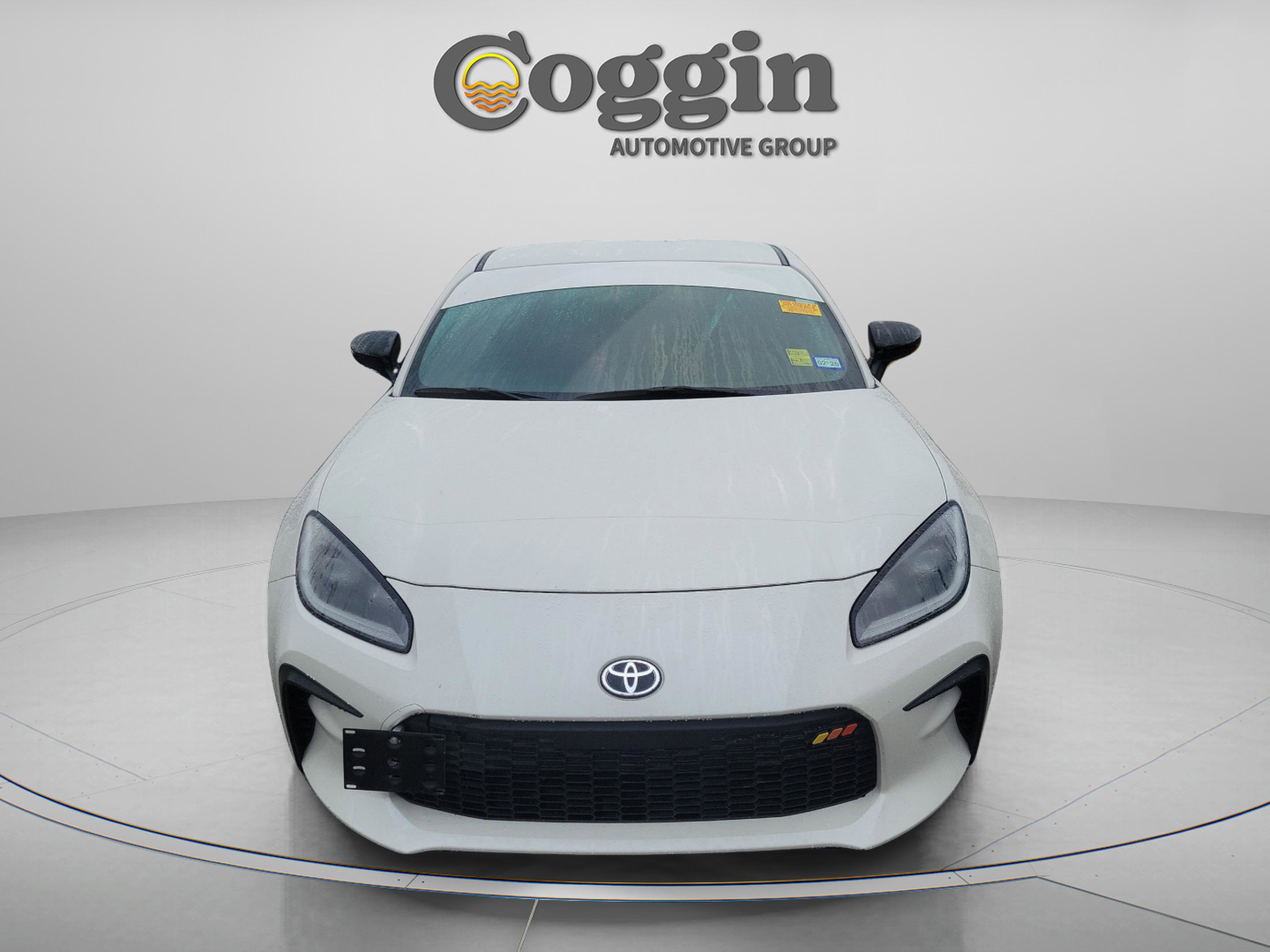 Used 2022 Toyota GR86 Premium image 12