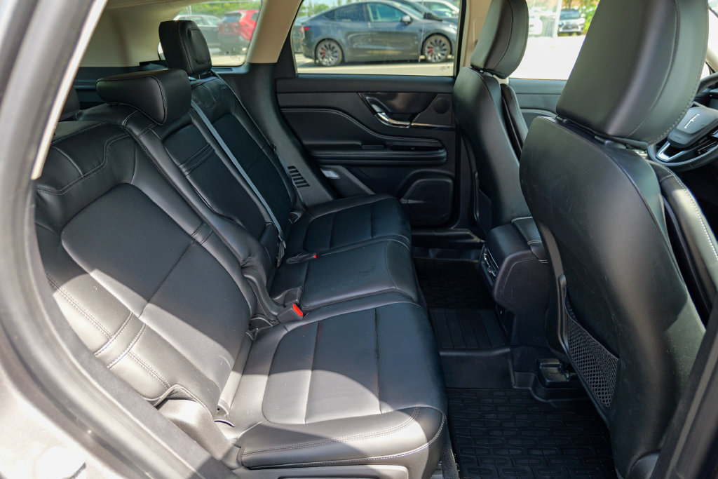 Used 2023 Lincoln Corsair AWD image 30