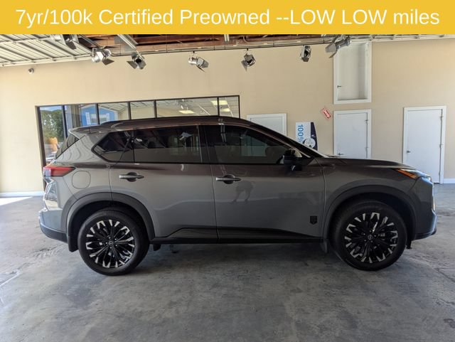 Used 2026 Nissan Rogue Dark Armor FWD image 3