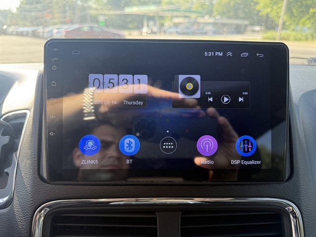 Used 2017 Dodge Grand Caravan SE image 30