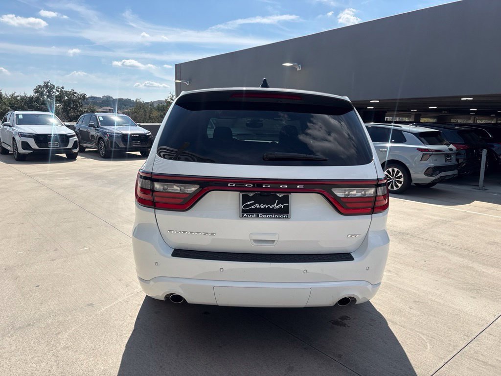 Used 2025 Dodge Durango GT RWD image 8
