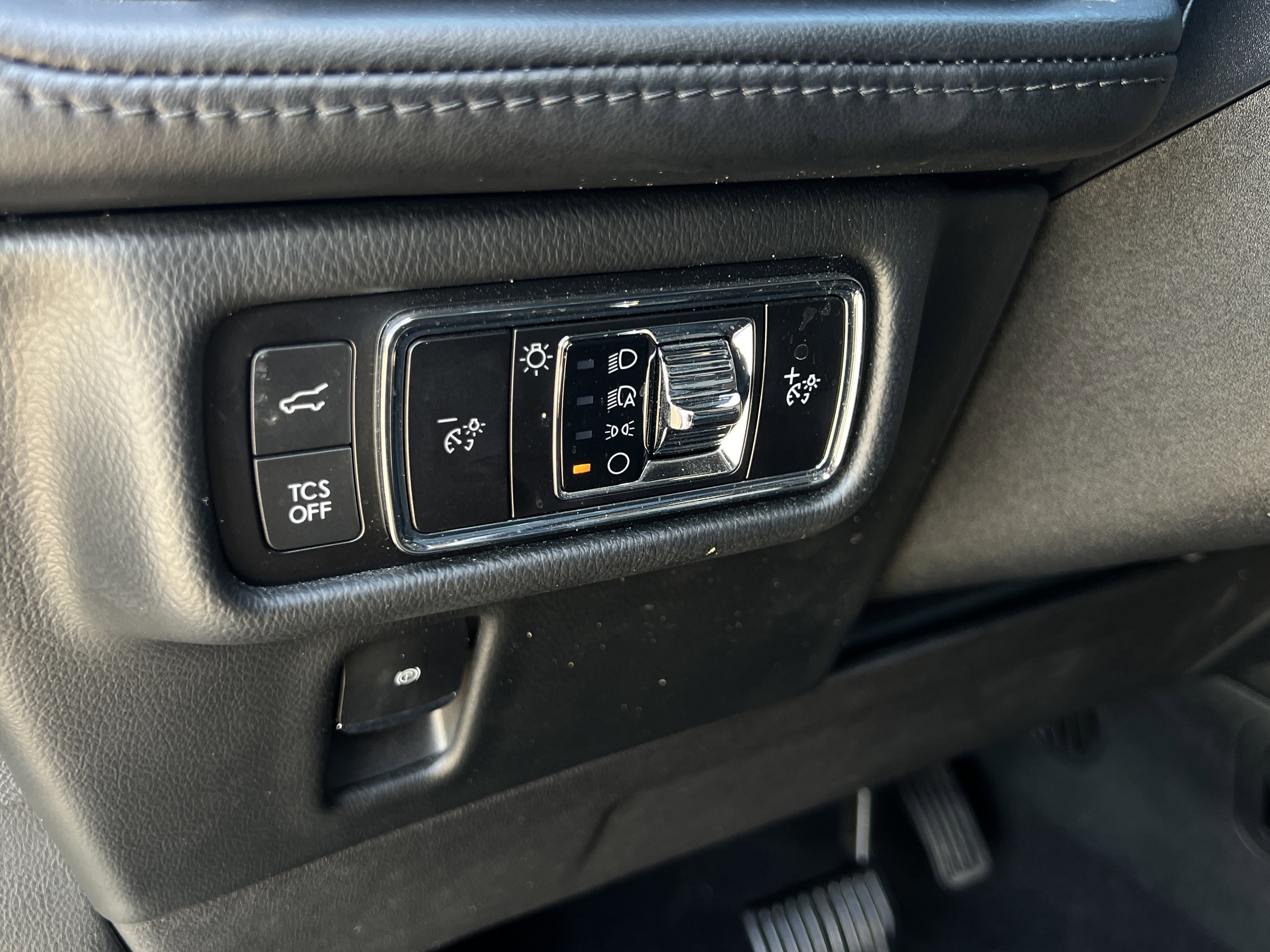 Certified 2023 Lincoln Nautilus Standard w/ Premium Package image 20