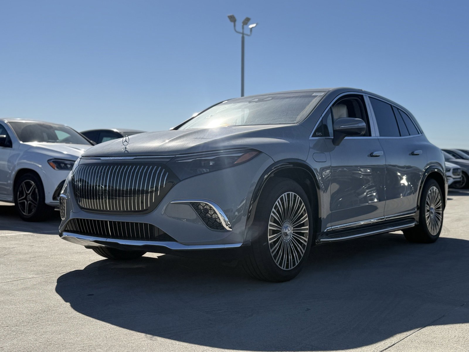 New 2025 Mercedes-Benz Maybach EQS 680 4MATIC image 6