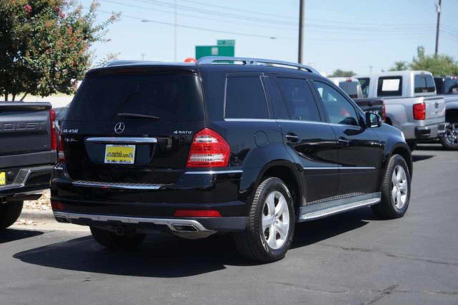 Used 2011 Mercedes-Benz GL 450 4MATIC image 6