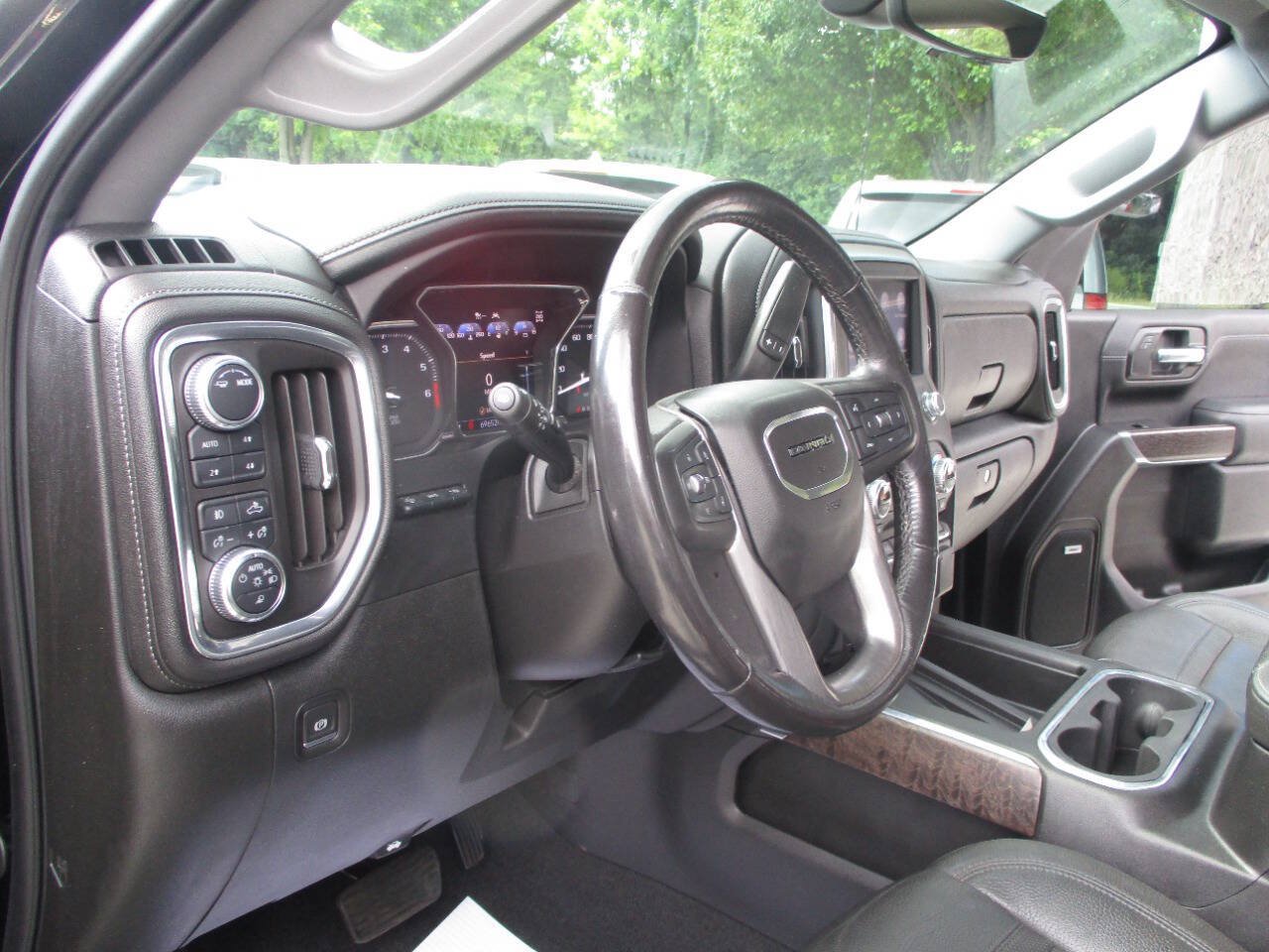 Used 2020 GMC Sierra 1500 Denali w/ Denali Ultimate Package AWD/4WD image 33