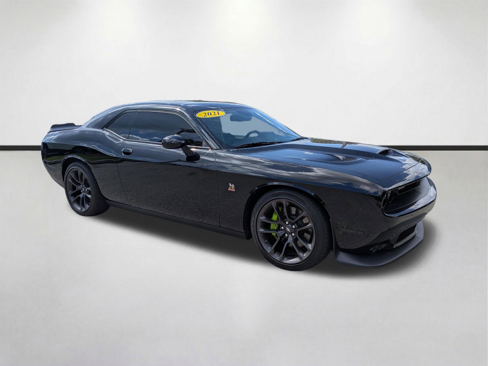 Used 2021 Dodge Challenger R/T Scat Pack image 2