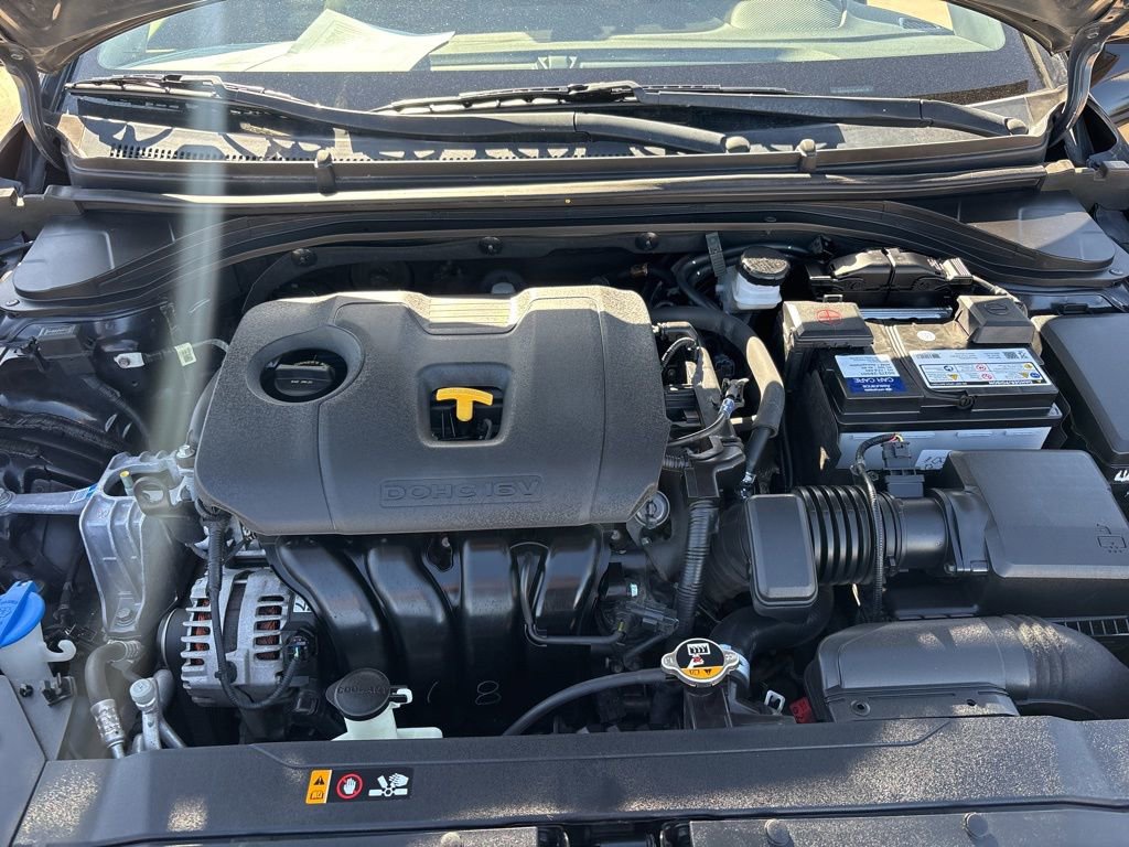 Used 2020 Hyundai Elantra Value Edition w/ Cargo Package (C1) image 48