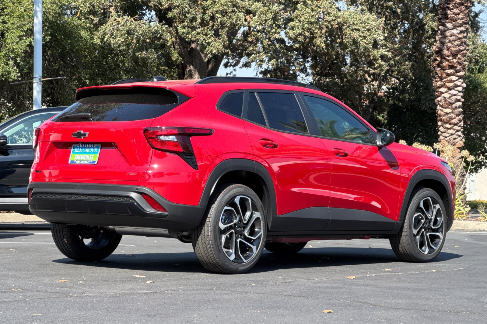 New 2026 Chevrolet Trax RS w/ Driver Confidence Package FWD image 3