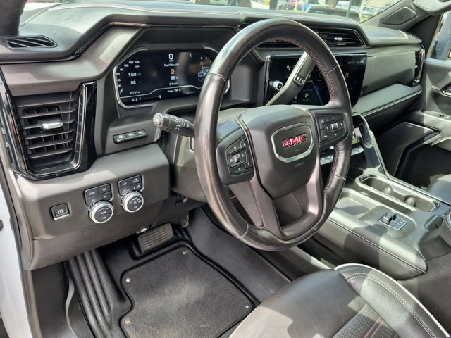 Used 2025 GMC Sierra 2500 AT4X AWD/4WD image 9