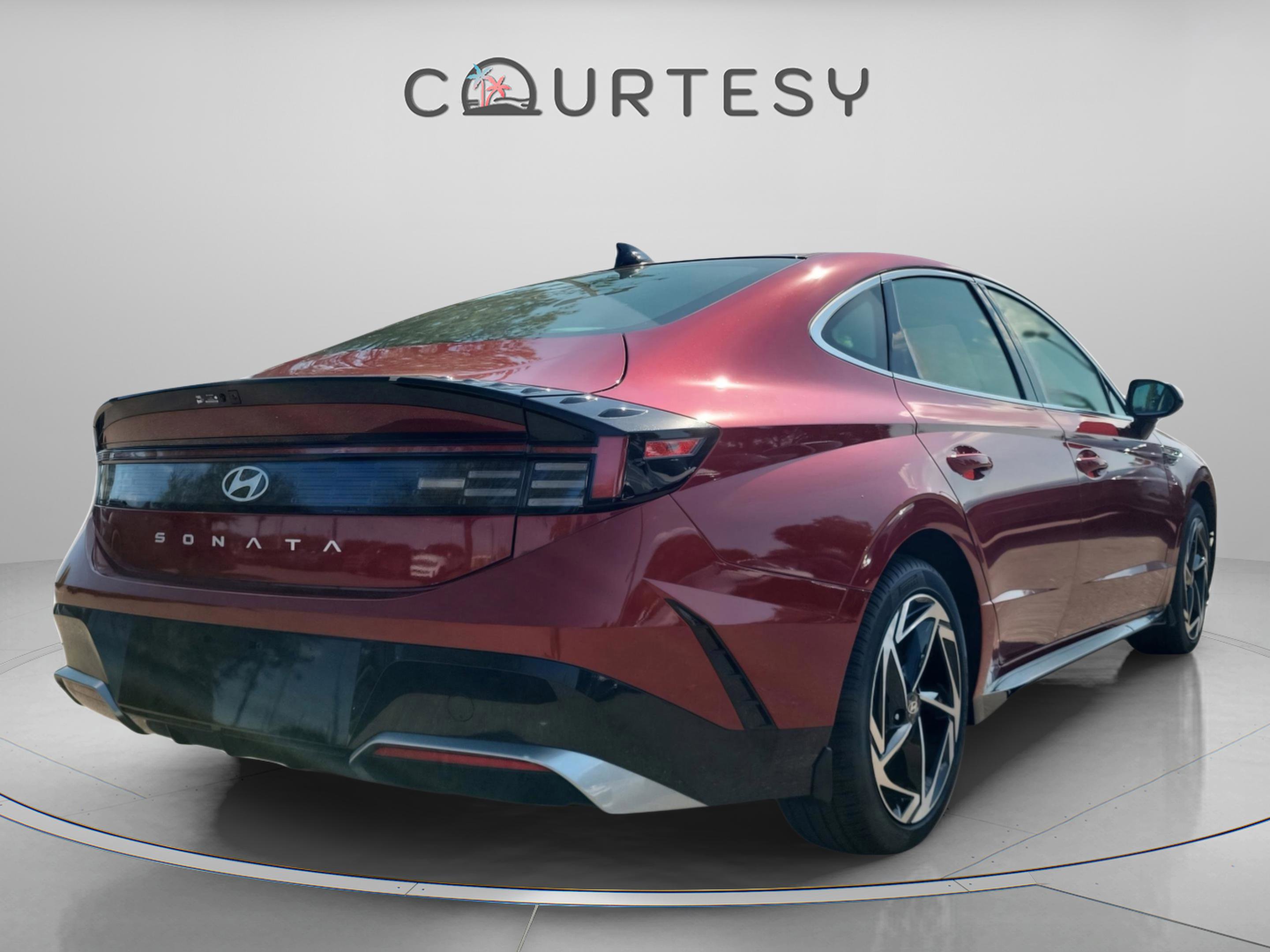 New 2026 Hyundai Sonata SEL FWD image 4