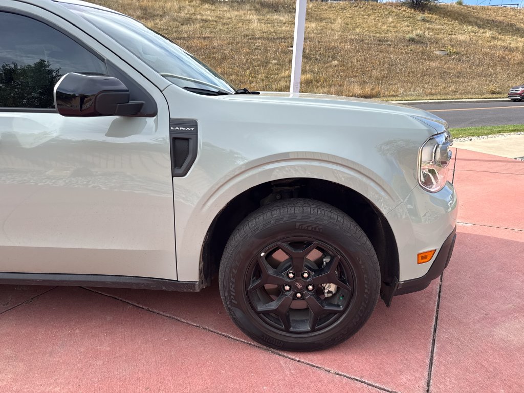 Used 2024 Ford Maverick Lariat w/ FX4 Off-Road Package AWD/4WD image 29
