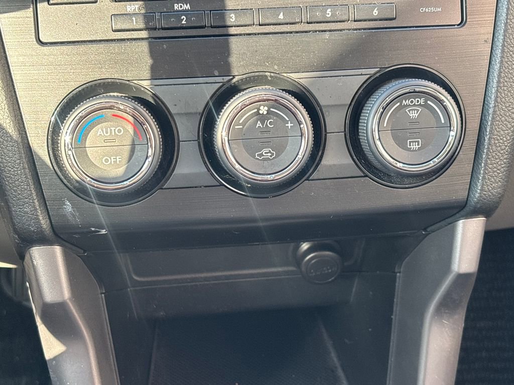 Used 2014 Subaru Forester 2.5i Limited image 12