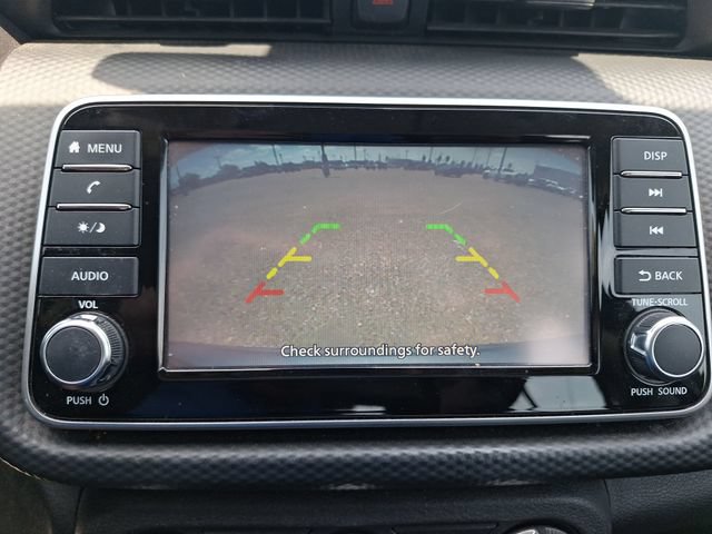 Used 2021 Nissan Kicks S FWD image 13