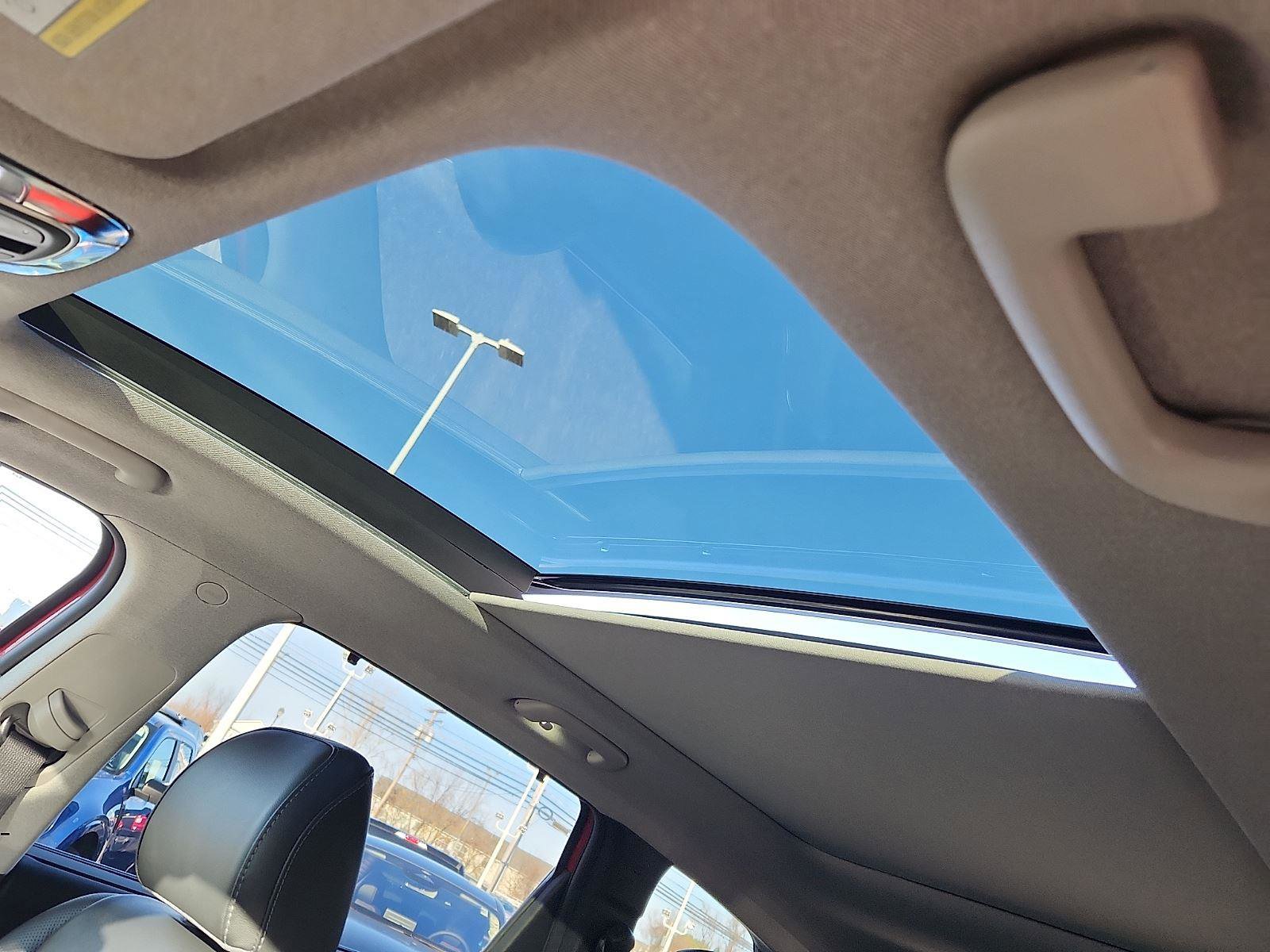 Used 2023 Hyundai Santa Fe Limited image 14