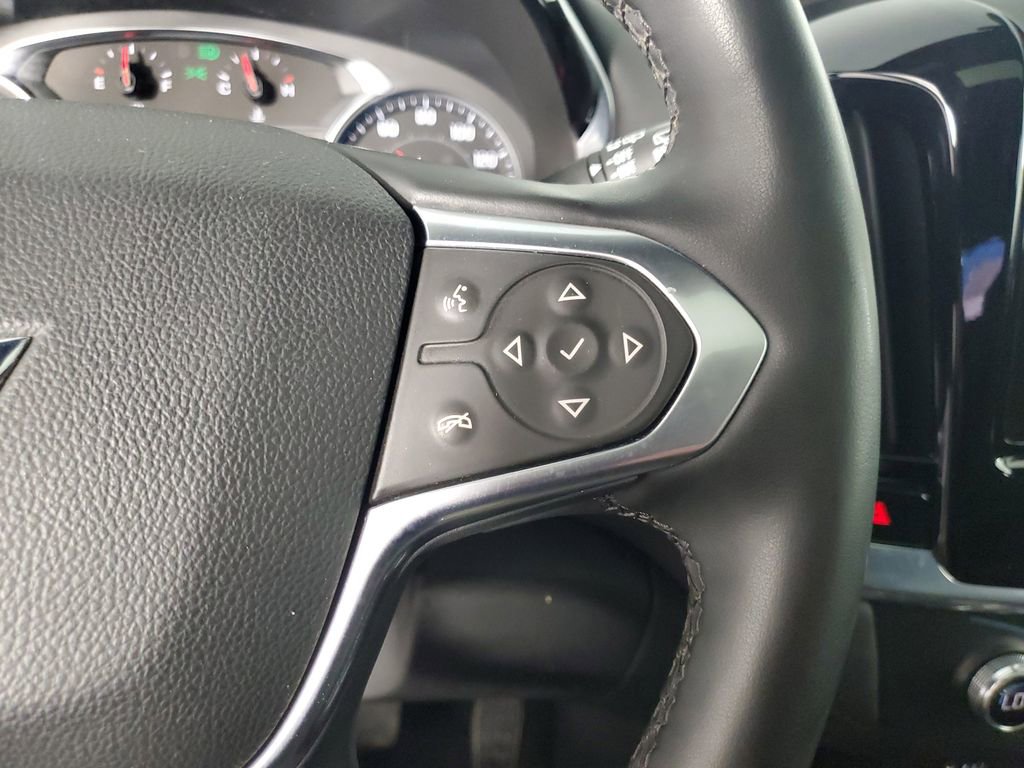 Used 2023 Chevrolet Traverse RS image 24