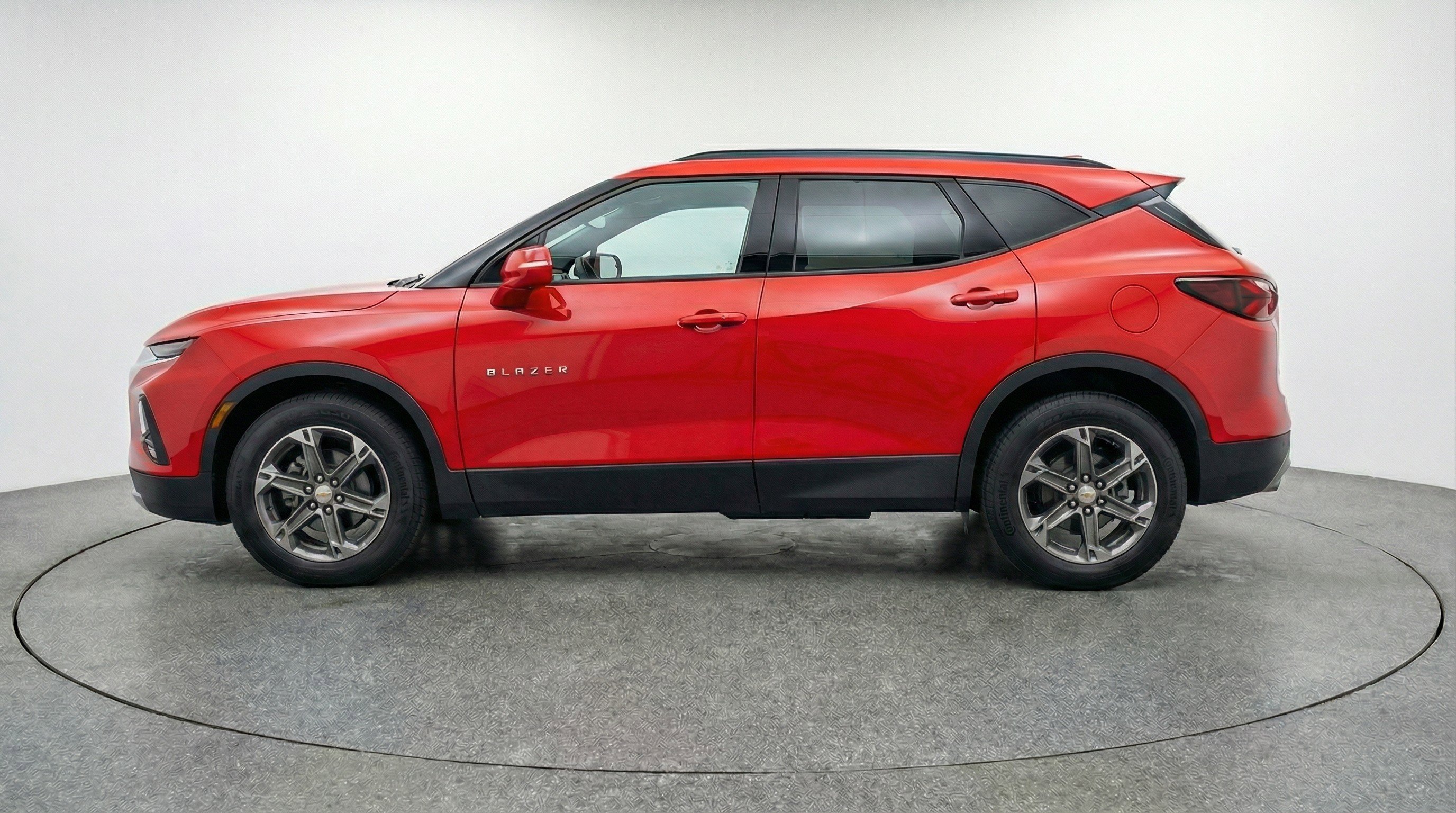 Used 2025 Chevrolet Blazer LT image 5