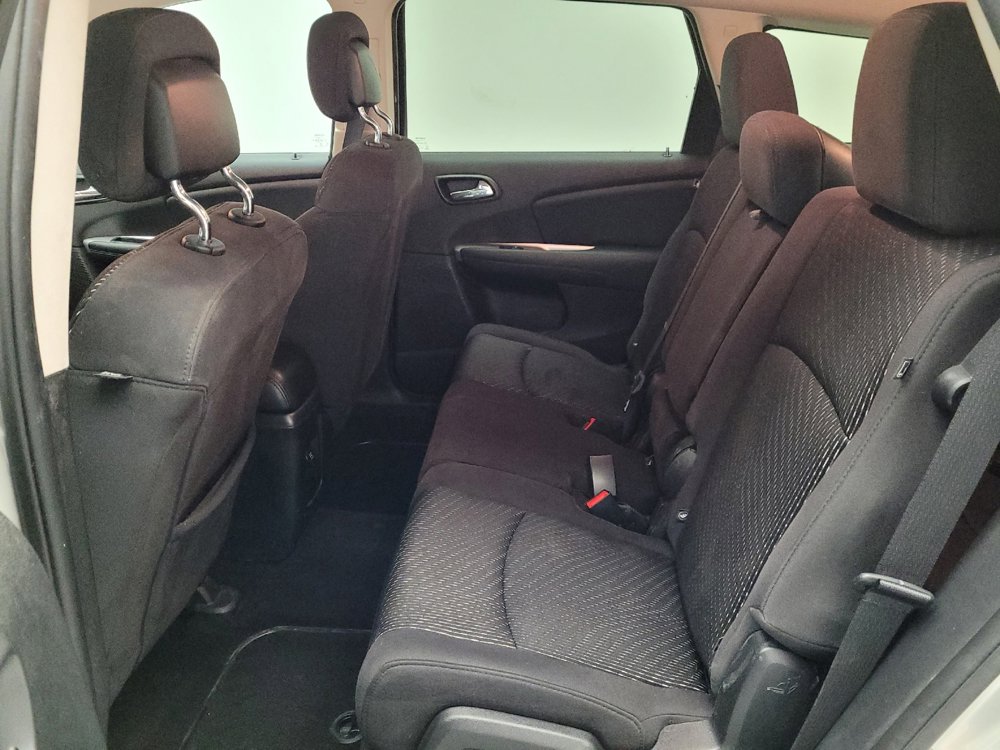 Used 2013 Dodge Journey SE image 18