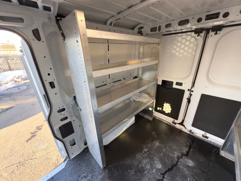 Used 2025 RAM ProMaster 2500 w/ Premium Convenience Group FWD image 11