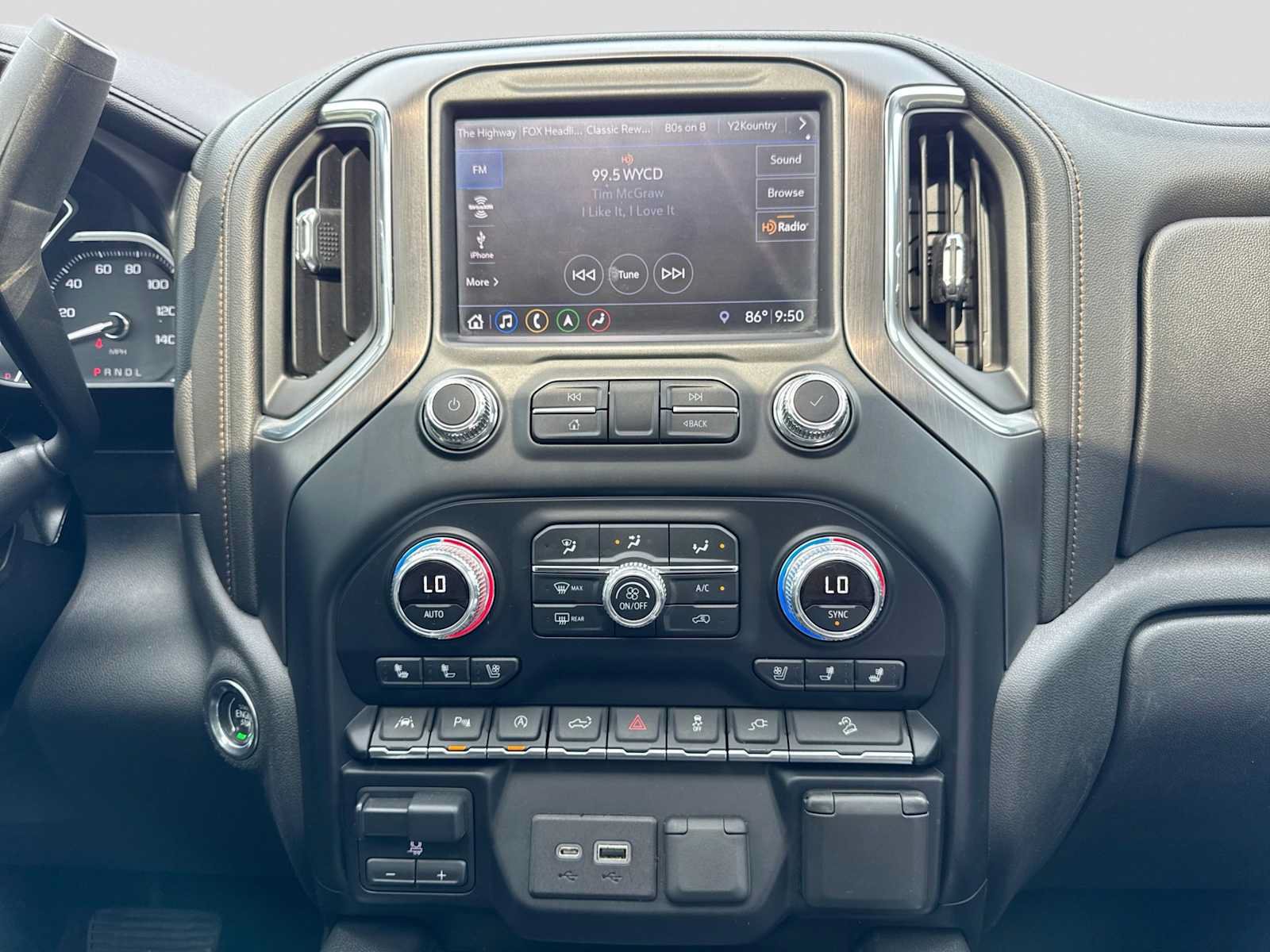 Used 2019 GMC Sierra 1500 AT4 w/ AT4 Premium Package AWD/4WD image 28