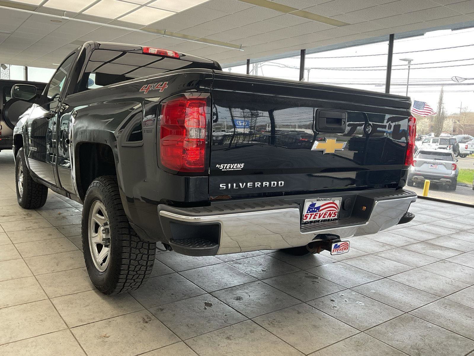 Used 2017 Chevrolet Silverado 1500 LS w/ Trailering Package AWD/4WD image 7