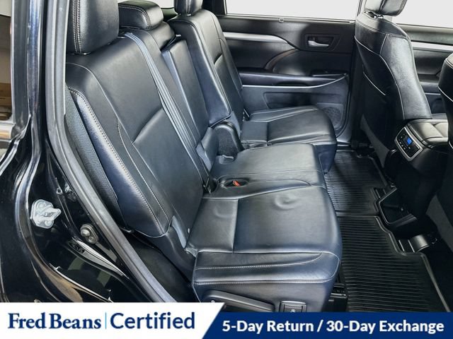Used 2016 Toyota Highlander XLE AWD/4WD image 16