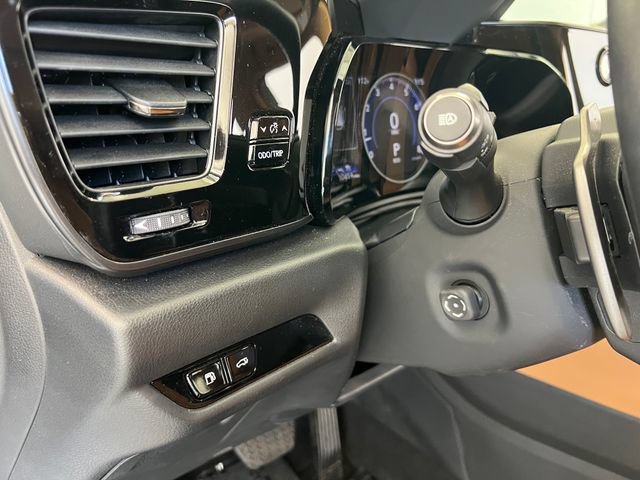 Used 2025 Lexus NX 250 FWD w/ Premium Package image 33