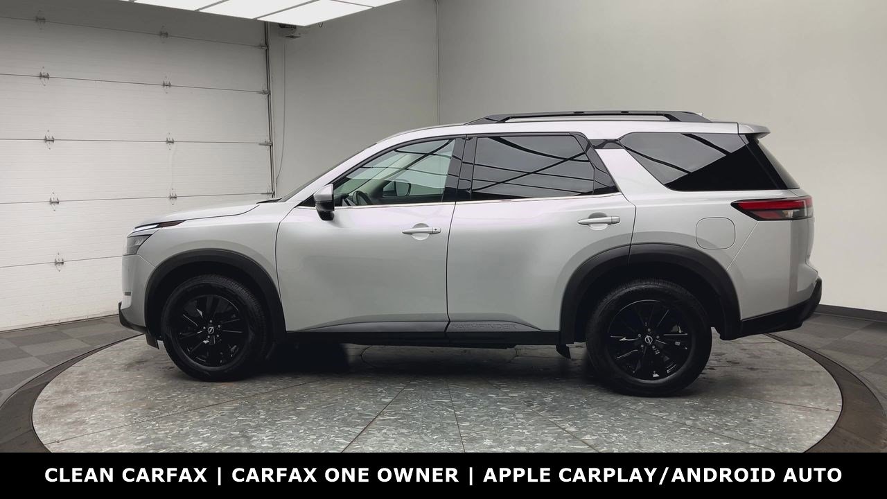 Used 2024 Nissan Pathfinder SV image 33
