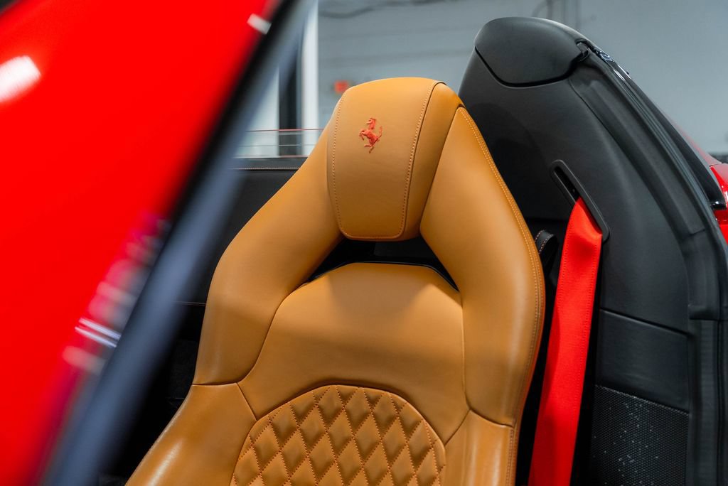 Used 2018 Ferrari 488 Spider RWD image 55