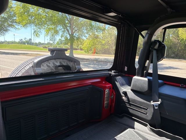 Used 2024 Jeep Wrangler Sport image 23