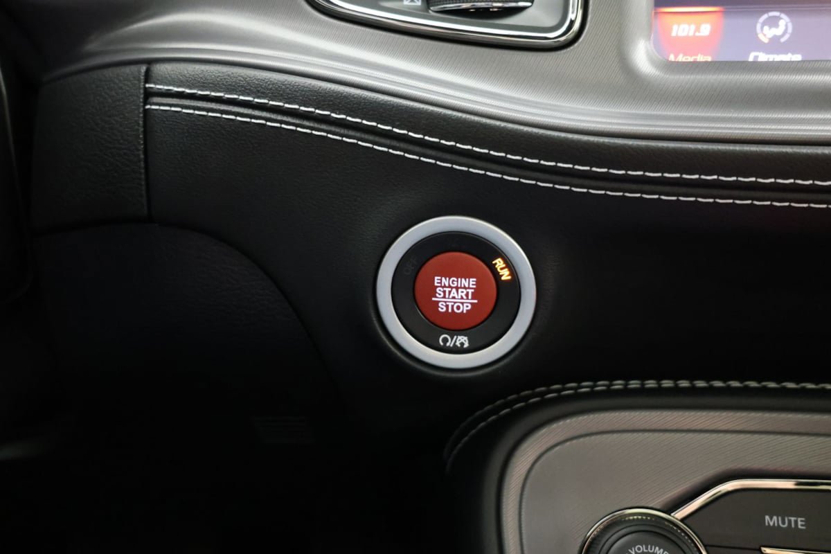 Used 2023 Dodge Challenger SRT Hellcat w/ Driver Convenience Group RWD image 18