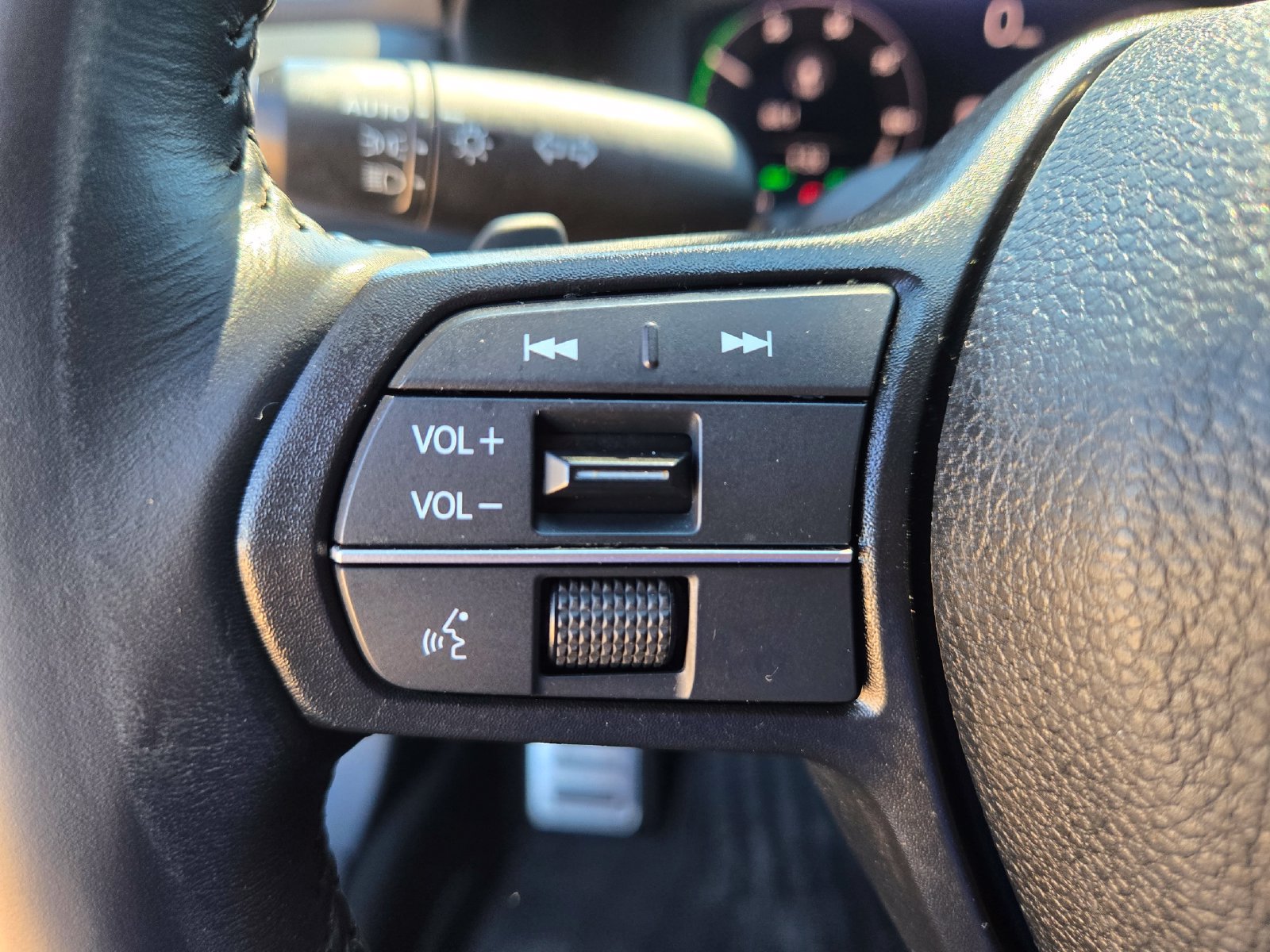 Used 2025 Honda Accord Sport-L image 13