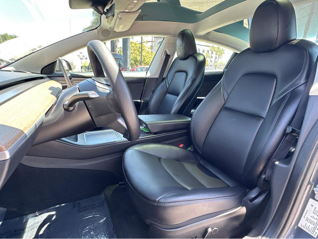 Used 2023 Tesla Model 3 Standard Range RWD image 8