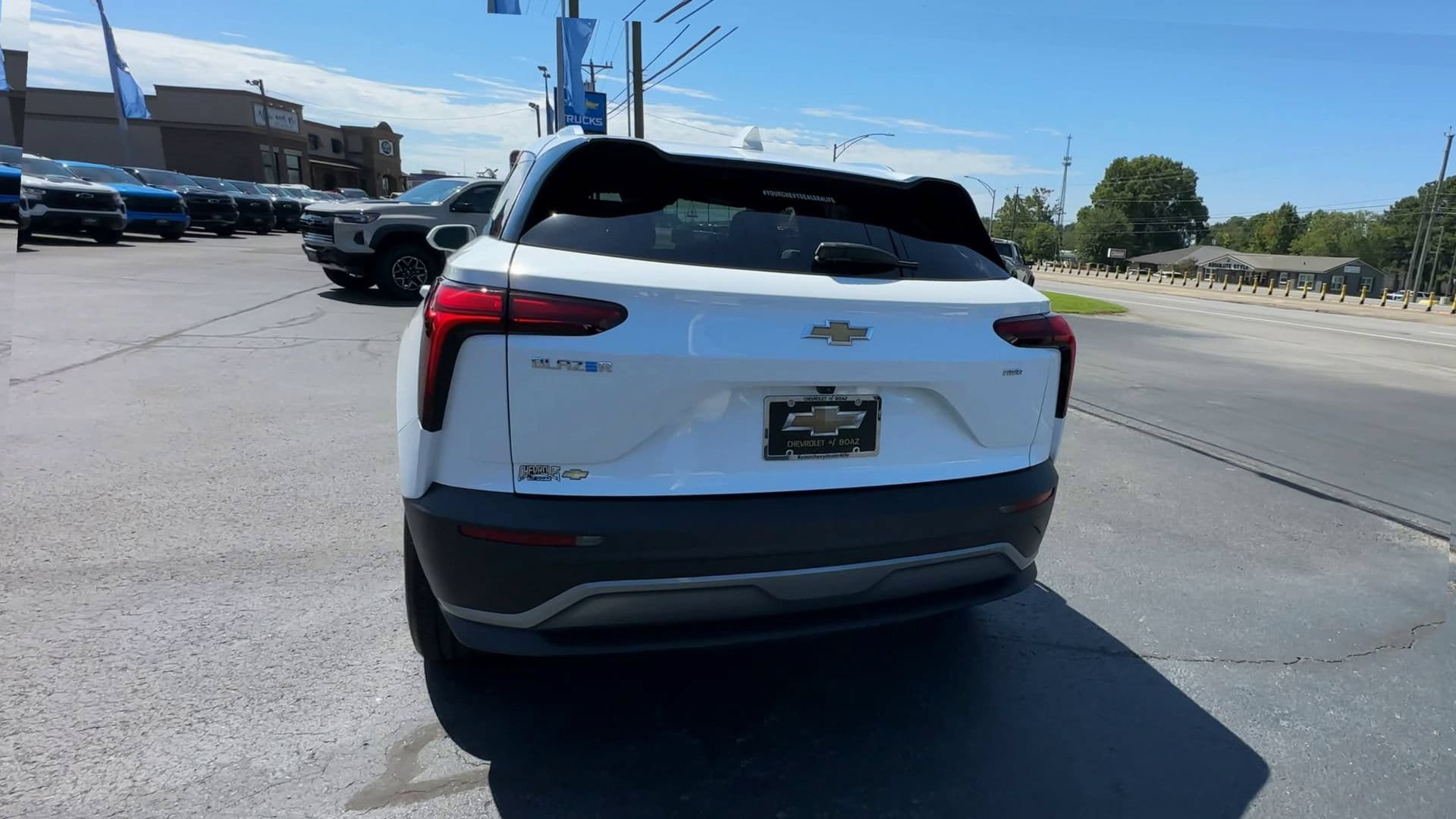 Used 2025 Chevrolet Blazer EV LT AWD/4WD image 7