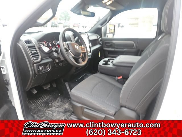 New 2026 RAM 3500 Tradesman image 15