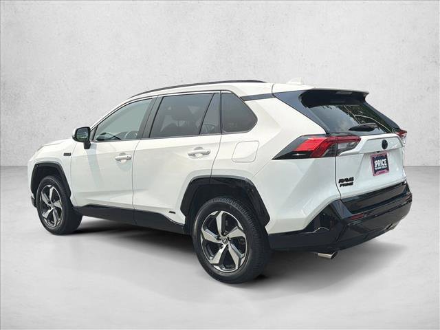 Used 2021 Toyota RAV4 SE w/ Weather & Moonroof Package AWD/4WD image 9