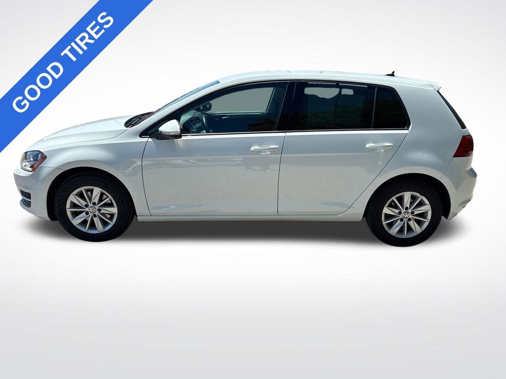 Used 2017 Volkswagen Golf S FWD image 6