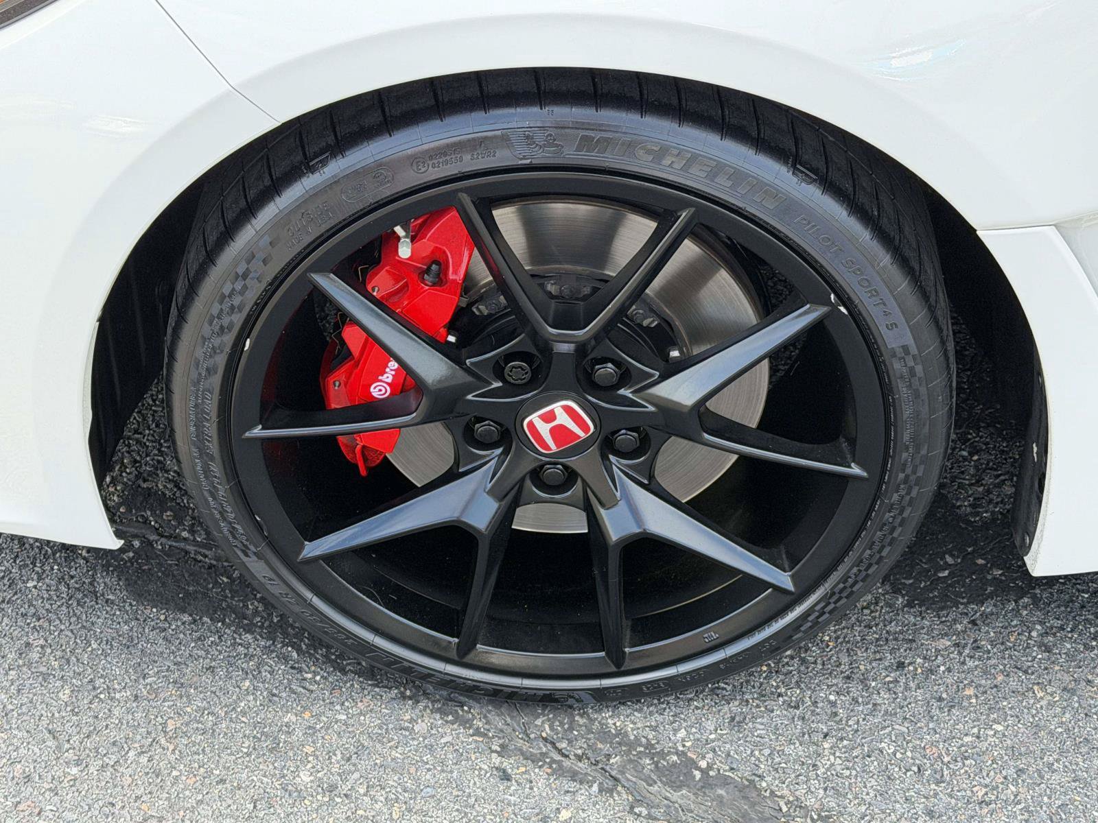 Used 2024 Honda Civic Type R image 5