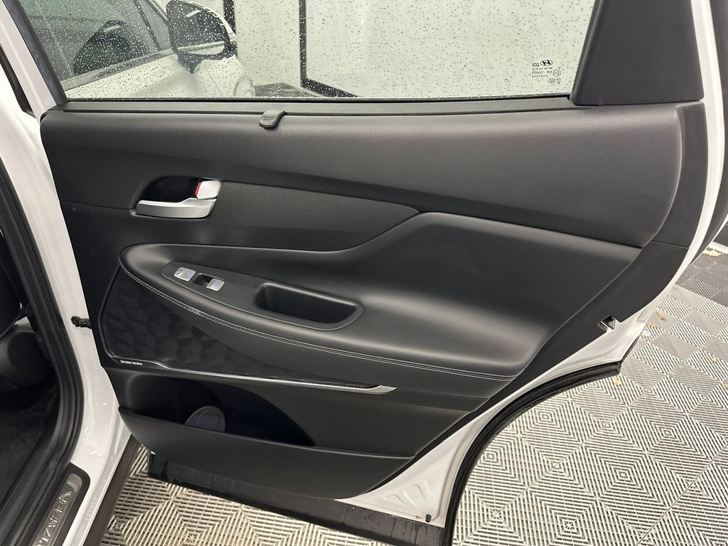 Used 2023 Hyundai Santa Fe Calligraphy AWD/4WD image 18