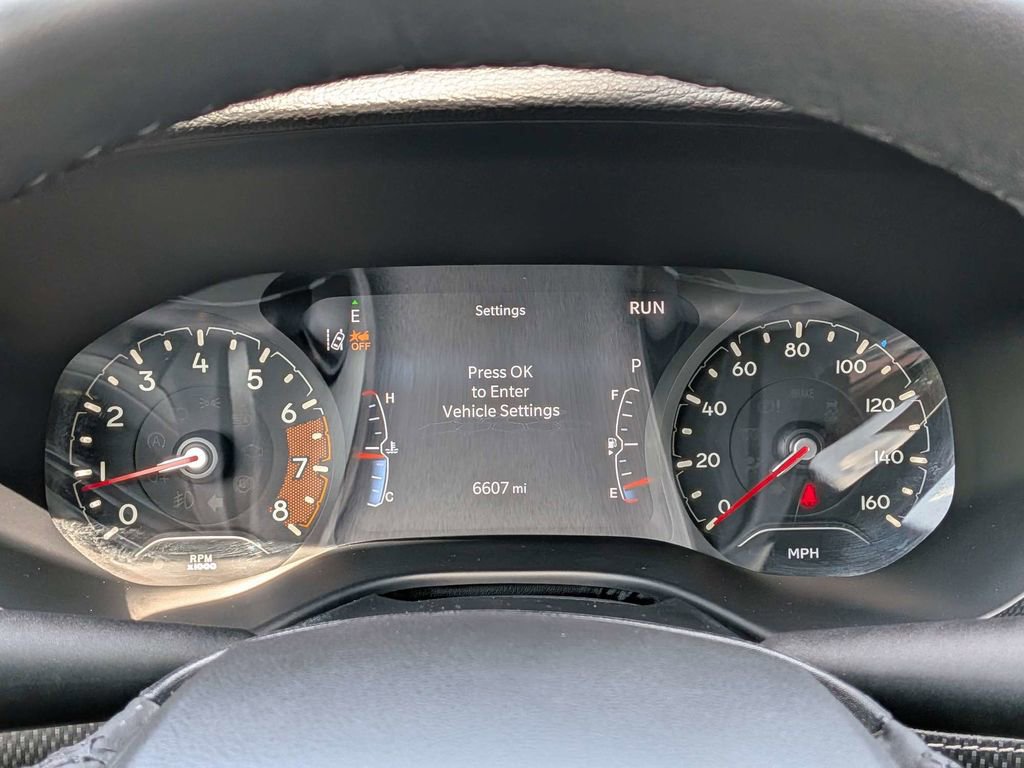 Used 2022 Jeep Compass Latitude FWD image 29