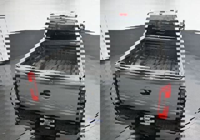 New 2026 Ford F250 Lariat w/ Black Appearance Package image 27