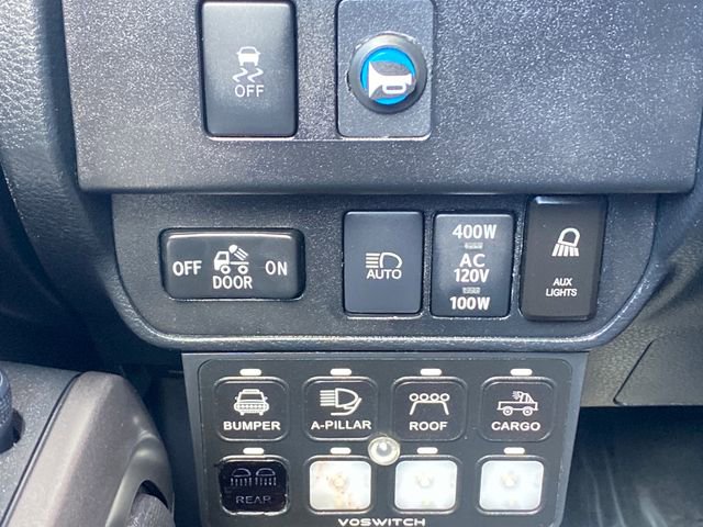 Used 2020 Toyota Tacoma TRD Off-Road image 14