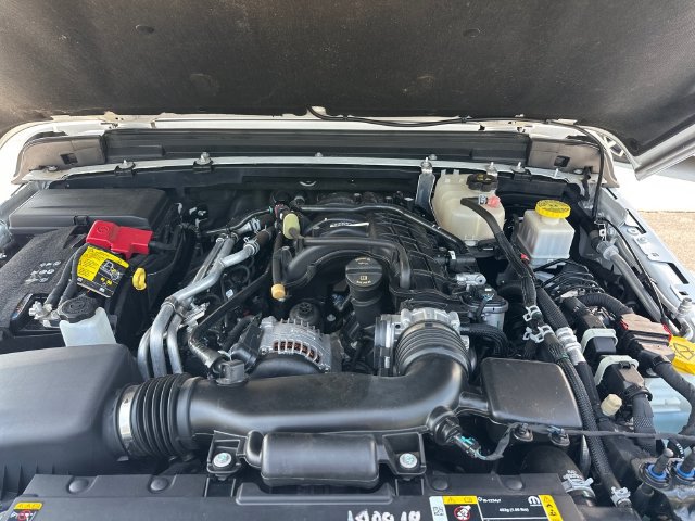 Used 2023 Jeep Gladiator Overland AWD/4WD image 30