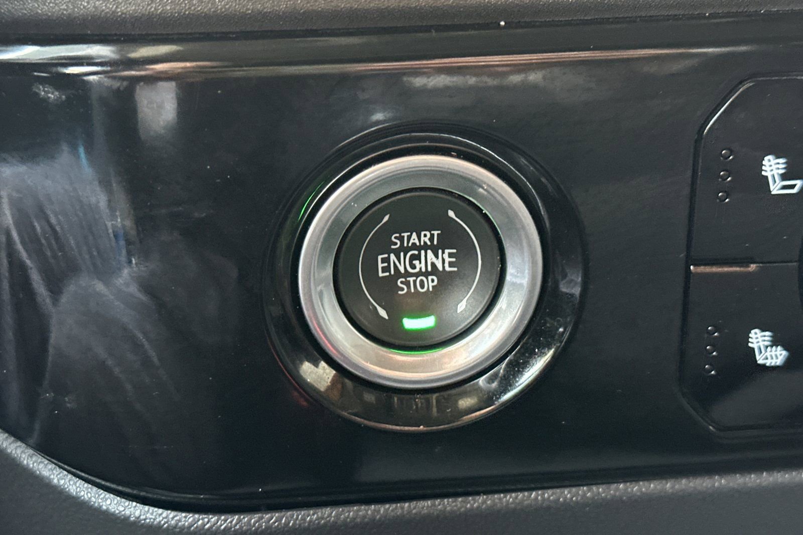 Certified 2023 Chevrolet Silverado 1500 LT image 28