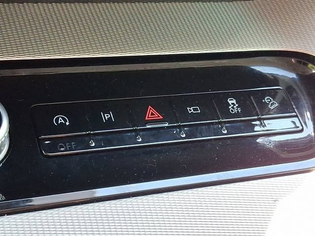 Used 2025 Ford Expedition Max Active AWD/4WD image 25