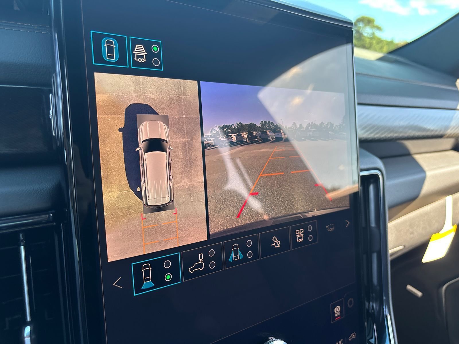 New 2026 GMC Yukon AT4 image 6